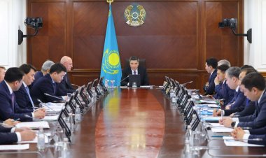 Үкімет отырысында экономиканы монополиясыздандыру мәселелері қаралды