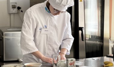 В Павлодаре «дети дождя» попробовали себя в поварском деле