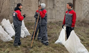 Ақсу колледжінің студенттері қала тазалығына үлес қосты