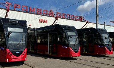 В Павлодаре прибыли новые энергоэффективные трамваи