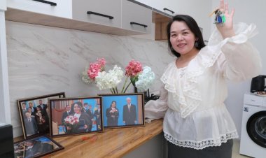 Касым-Жомарт Токаев вручил ключи от квартир молодым ученым