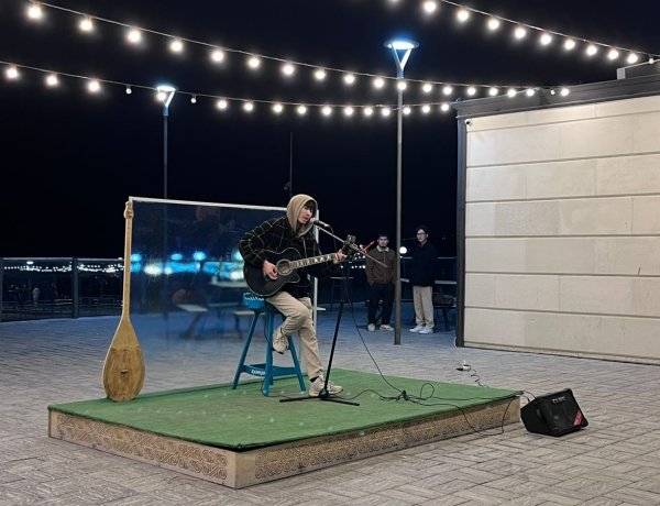 Ерке Ертістің жағасын әуенмен әрлеген жастардың қатары артуда