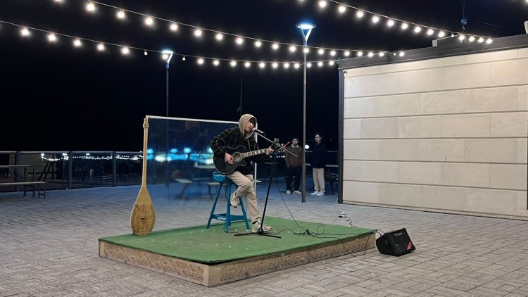 Ерке Ертістің жағасын әуенмен әрлеген жастардың қатары артуда