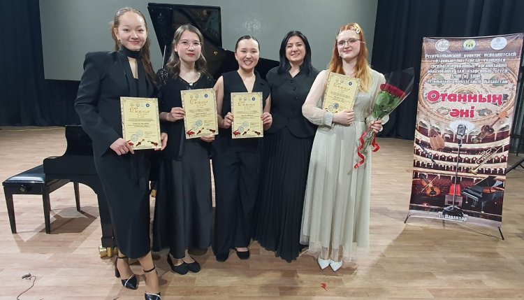 В Павлодаре наградили лучших юных пианистов Казахстана