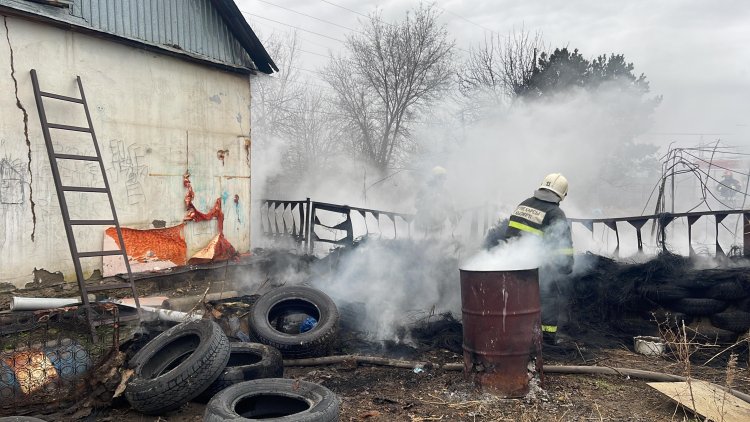 В Павлодаре едва не сгорело «Здоровье»