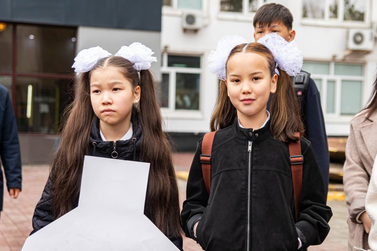 Мыңдаған оқушы мен студент ғылым, идея мен болашақты біріктірді