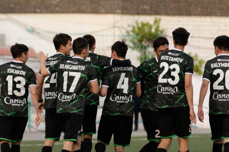 Экибастузцы впервые порадовали своих любителей футбола