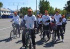 «Біз заңды қолдаймыз!»: Железиндік жастар велошеруде бас қосты