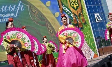 День единства народа Казахстана павлодарцы отметили масштабным праздником