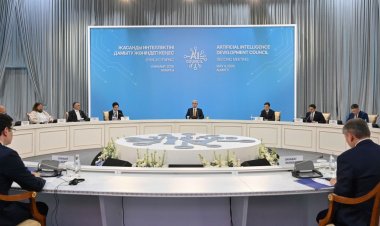 Қасым-Жомарт Тоқаев: ЖИ технологиясын экономиканың барлық саласына енгізу қажет