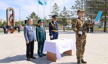 В Павлодаре молодые сотрудники ДЧС приняли присягу