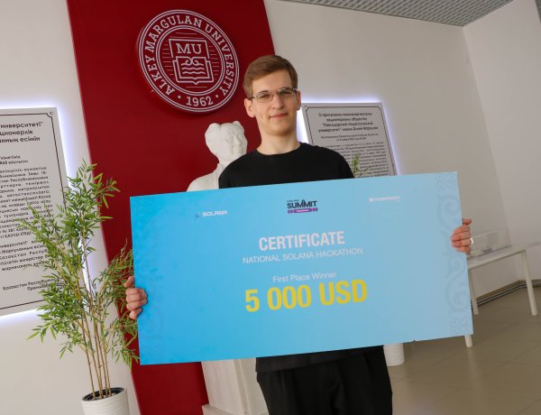Павлодарлық студенттер Қазақстандағы ең ірі AI-хакатонда үздік атанды