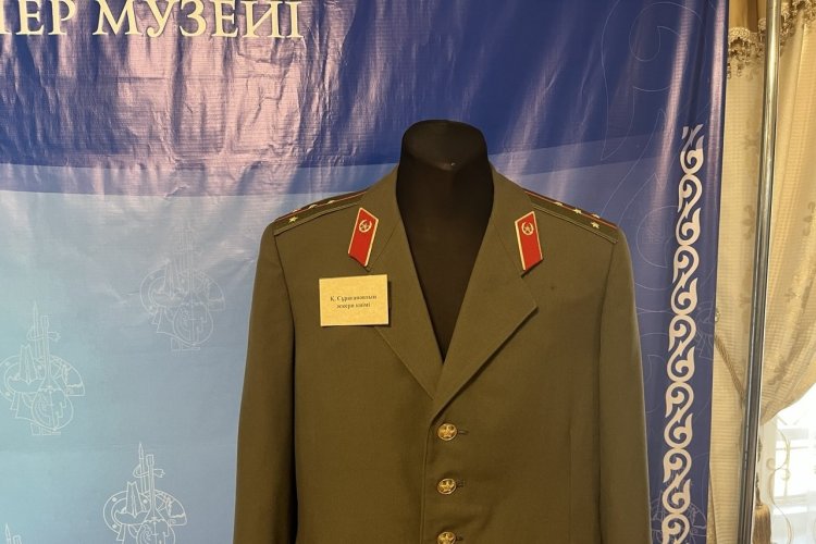 В павлодарском музее литературы открыли военную выставку