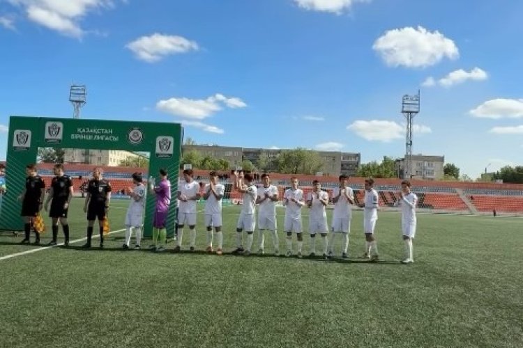 Экибастузские футболисты продлили беспроигрышную серию