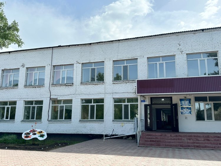 Тереңкөлде білім ордасы толық жөндеуден өтеді