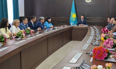 Асайын Байханов өңірдің үздік экологтары мен волонтерлерін марапаттады