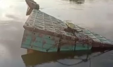 Павлодар облысында 30 миллион теңгеге жөнделген понтон көпір суға батып кетті