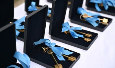 Мемлекет басшысының атынан Астанада бір топ БАҚ қызметкеріне пәтер берілді
