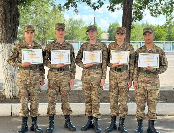 Әскерден университетке: Павлодарда жиырмаға жуық сарбаз білім грантына ие болды
