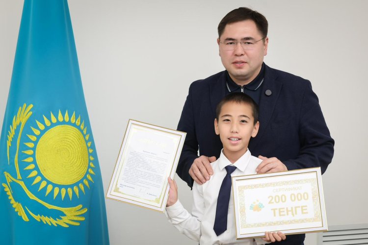 Халықаралық додаларда үздік атанған павлодарлық жас робототехник марапатталды