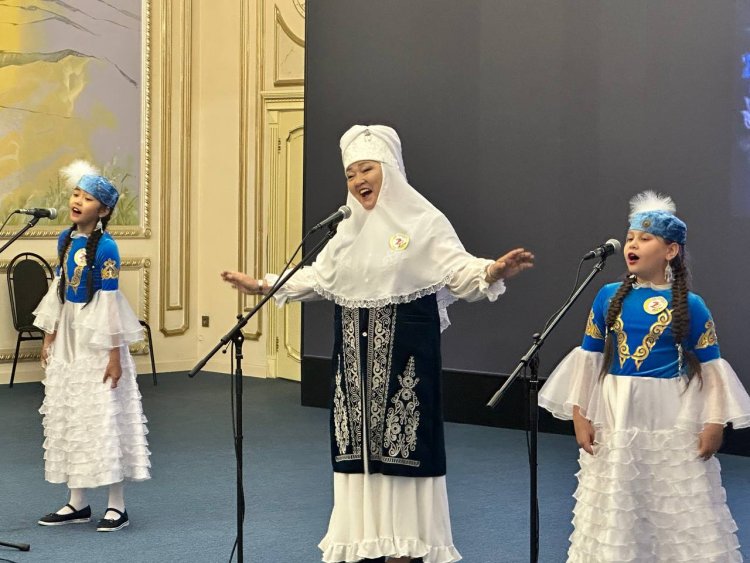 Павлодарские апашки показали, как передают традиции внукам