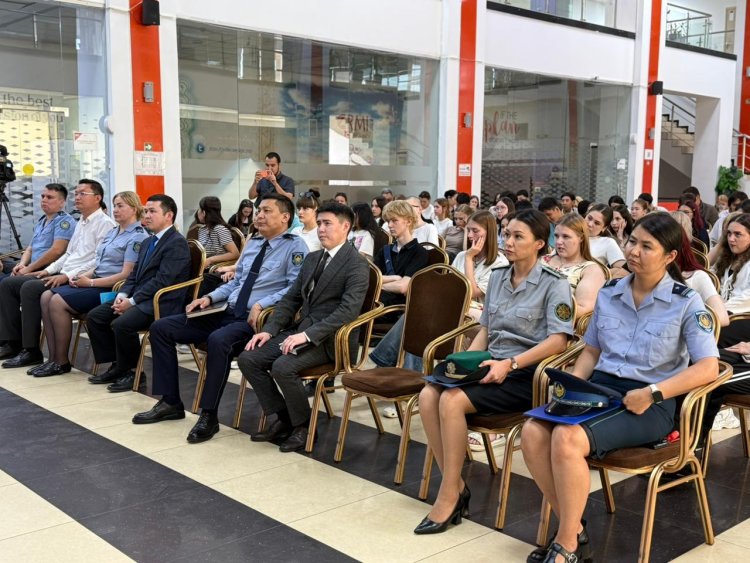 Павлодарда жастарға заң мен жауапкершілік түсіндірілді
