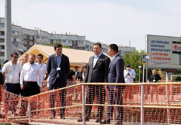 Қанат Бозымбаев Павлодар облысындағы ЭКСЖ жобаларының іске асырылуын тексерді