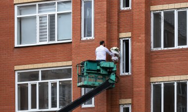 «Да» на высоте: павлодарец необычно позвал любимую замуж