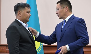 Ақсуда қала күні мен Металлургтер күніне орай үздіктер марапатталды