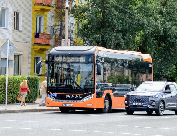 «Ertis Promenade» концертіне орай автобус бағыттарының жүру уақыты ұзартылды