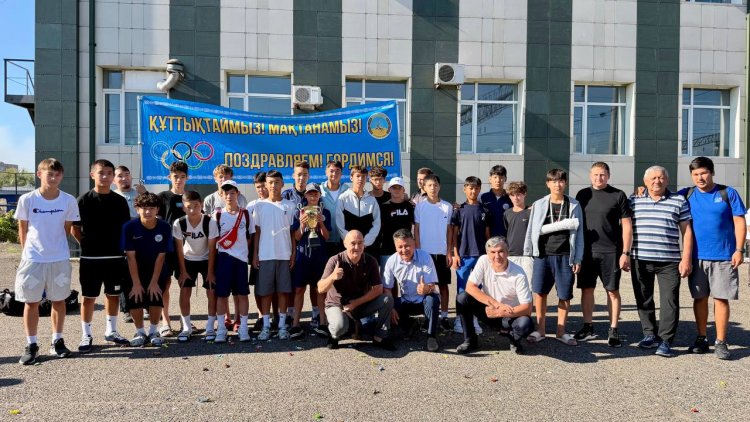Юные павлодарские футболисты победили на престижном турнире в Таразе