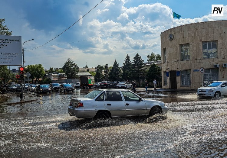 Гроза и град: погода в Павлодарской области 6 августа