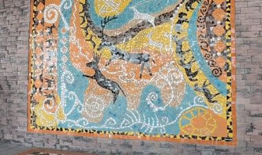 Павлодар жағалауында өңір тарихына арналған мозаикалық панно ашылды