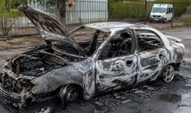 Павлодарда  жеңіл автокөлік өртке оранды