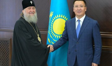 Аким Павлодарской области встретился с главой православной церкви Казахстана