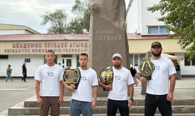 Екібастұзда чемпиондар Құрылтай сайлауына ерекше образбен келді
