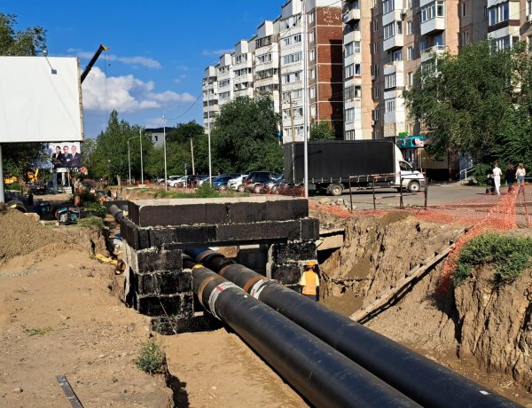Екібастұзда тозығы жеткен жылу желілері заманауи құбырларға ауыстырылуда