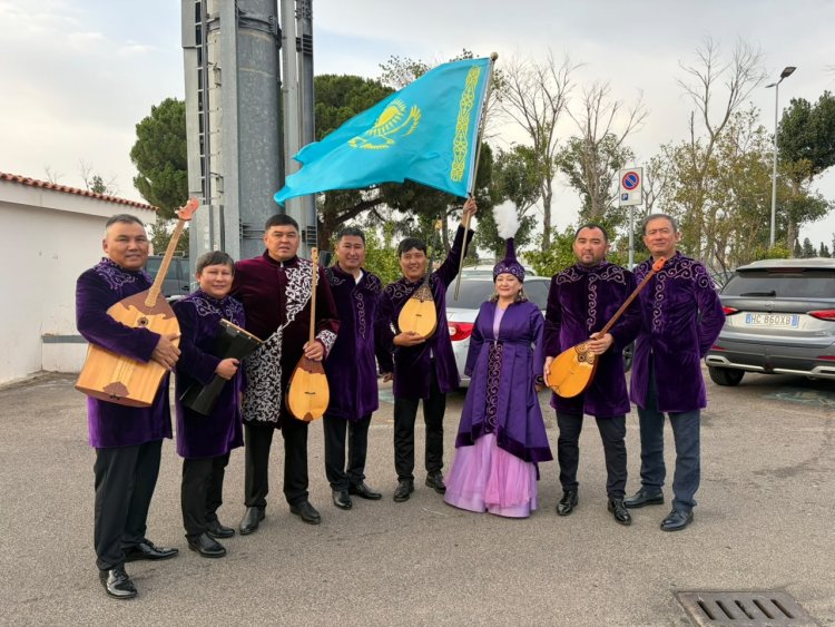 Павлодарлық өнерпаздар Италиядағы фестивальде ел намысын қорғады
