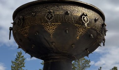 В Баянауле установили копию культурного символа страны