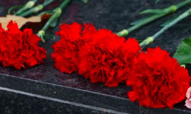 Ветераны-моряки Павлодарской области склонили головы в память о погибших в Актау военнослужащих