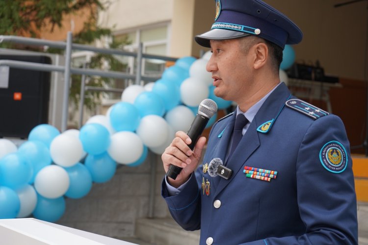 Павлодарда полицейлер оқушыларға қауіпсіздік ережелерін түсіндірді