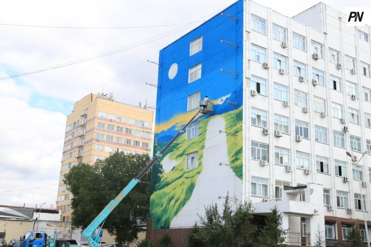 Павлодарда «Өнерлі шаһар» жобасы аясында жаңа мурал салынуда