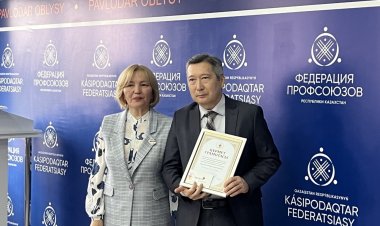 Павлодарда «SENIM» кәсіподағы медиктерді марапаттады