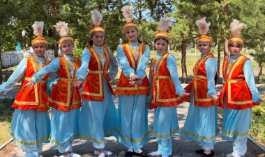 Новые костюмы сшили для юных танцоров Павлодарского района