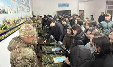 Один день в армии: павлодарские школьники побывали в гостях у солдат