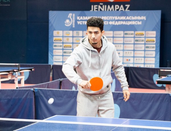 ИнЕУ-де алғаш рет «INEU CUP» үстел теннисінен турнир өтті