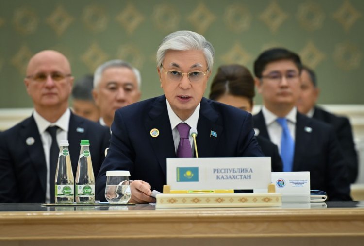Қасым-Жомарт Тоқаев өңірішілік сауда көлемін $20 миллиардқа жеткізуді ұсынды