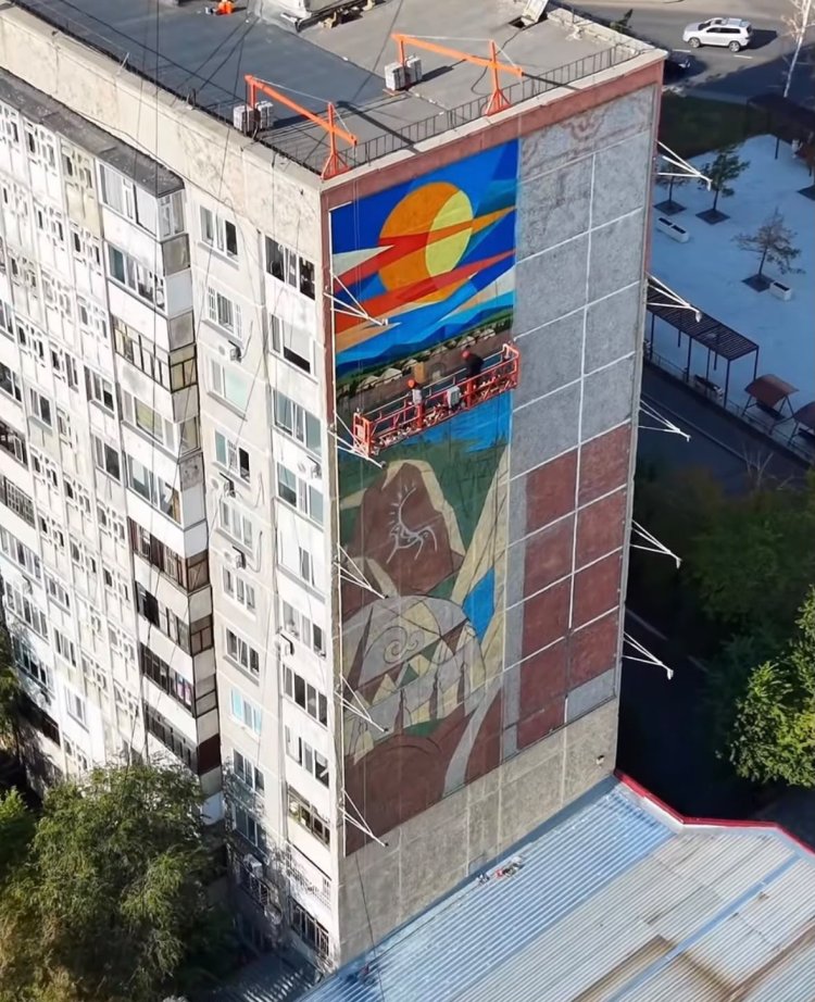 Павлодарда Ұлы даланың мыңжылдық тарихы қабырғаға бейнеленеді